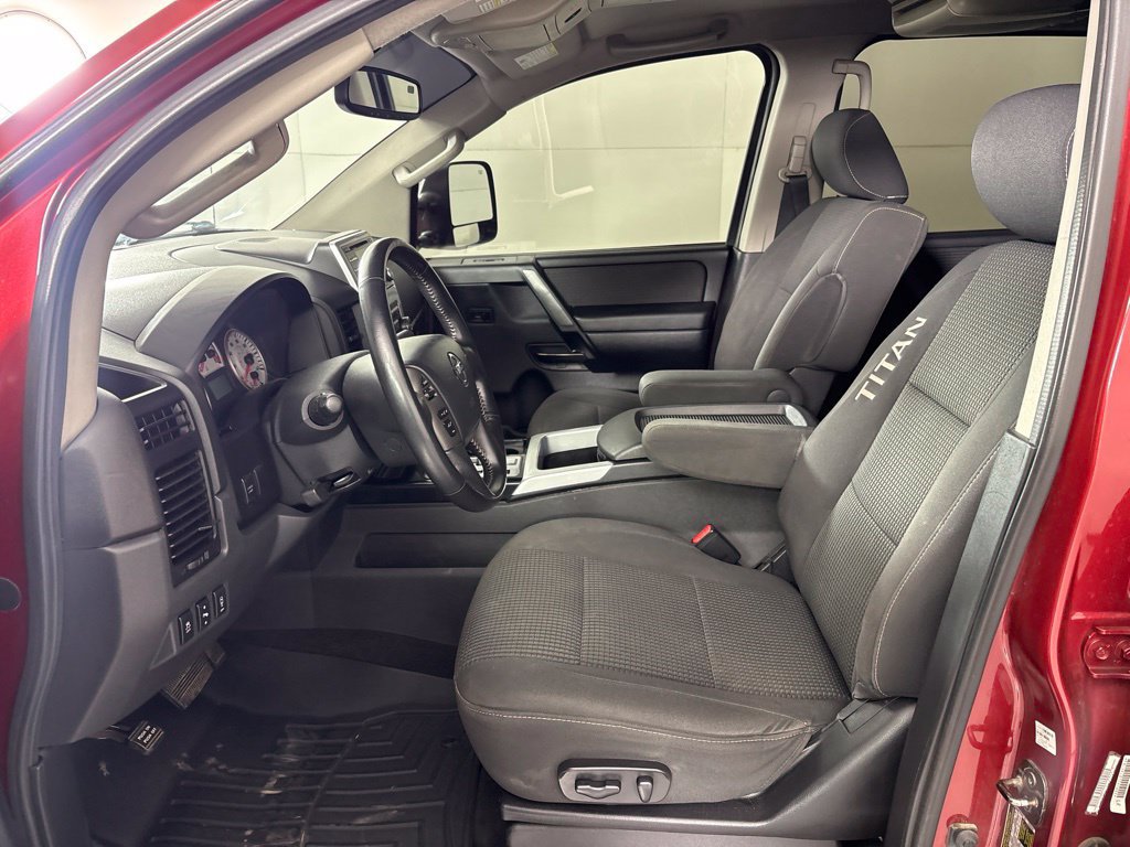 Used 2013 Nissan Titan PRO-4X w/ Pro-4x Premium Utility Pkg AWD/4WD image 28