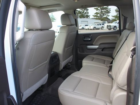 Used 2017 Chevrolet Silverado 1500 LTZ Z71 w/ LTZ Plus Package image 6