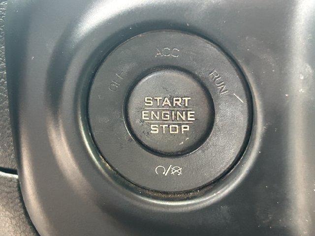 Used 2018 Jeep Wrangler Unlimited Sport AWD/4WD image 11
