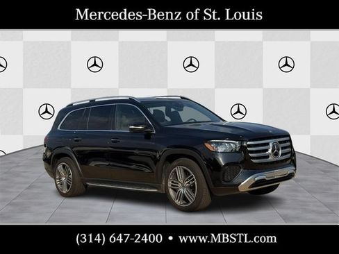 Used 2024 Mercedes-Benz GLS 450 4MATIC image 1