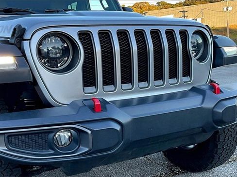 Used 2018 Jeep Wrangler Unlimited Rubicon image 27