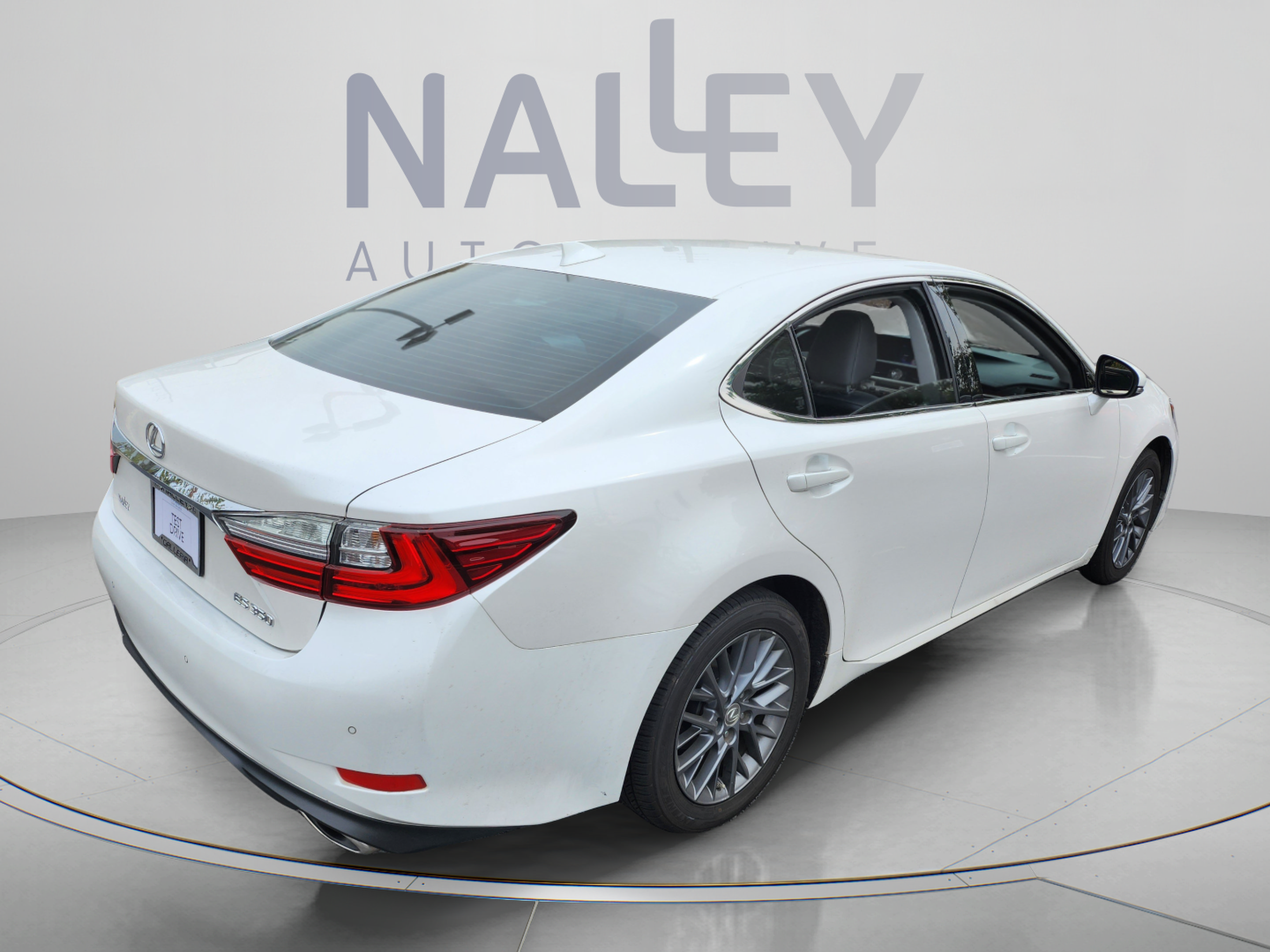 Used 2018 Lexus ES 350 w/ Premier Package FWD image 5