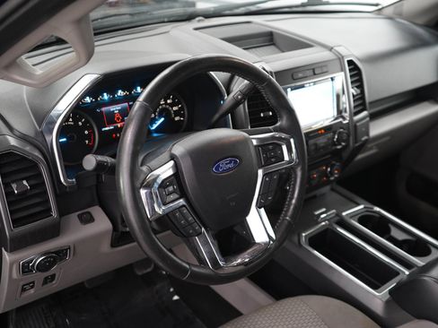 Used 2018 Ford F150 XLT w/ Equipment Group 301A Mid AWD/4WD image 19