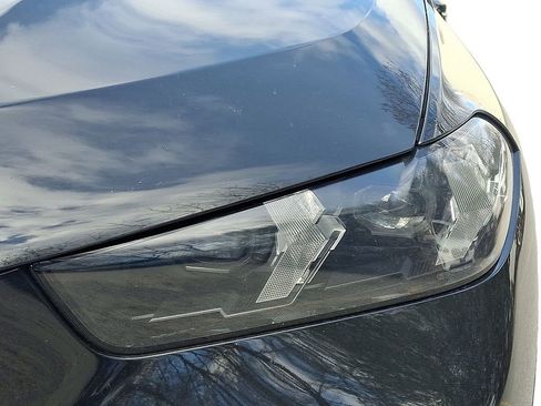 Certified 2024 BMW X5 xDrive50e w/ Climate Comfort Package image 9