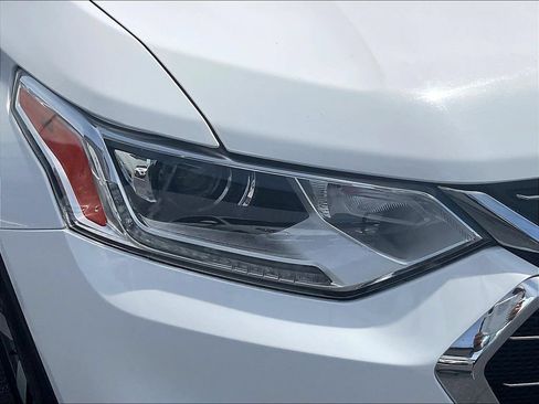 Used 2020 Chevrolet Traverse LT w/ LT Premium Package AWD/4WD image 32