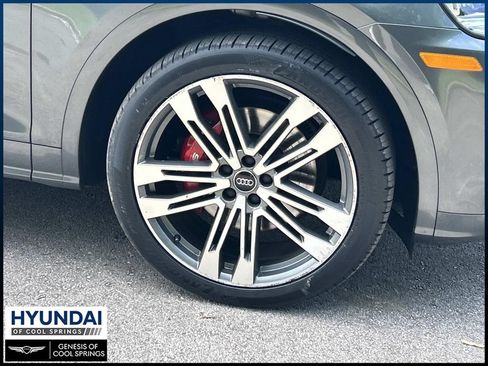Used 2018 Audi SQ5 Prestige AWD/4WD image 9