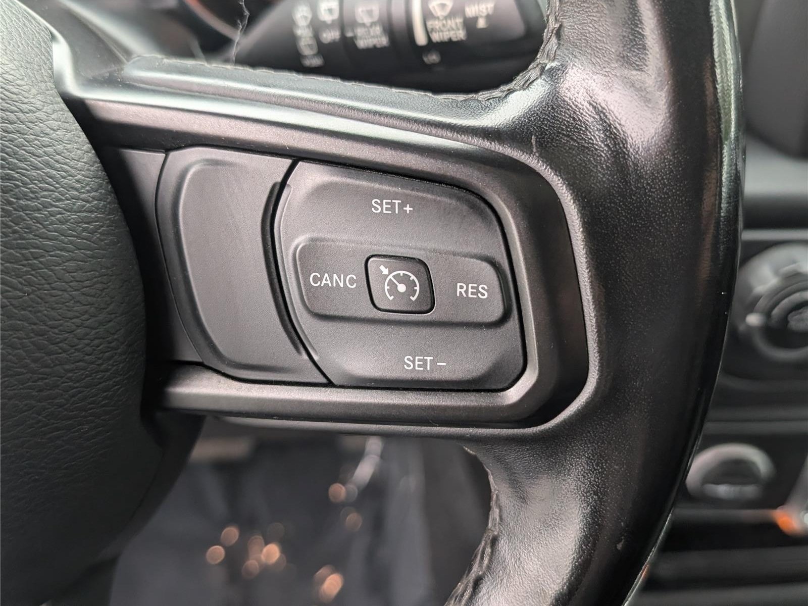 Used 2020 Jeep Wrangler Sport AWD/4WD image 21