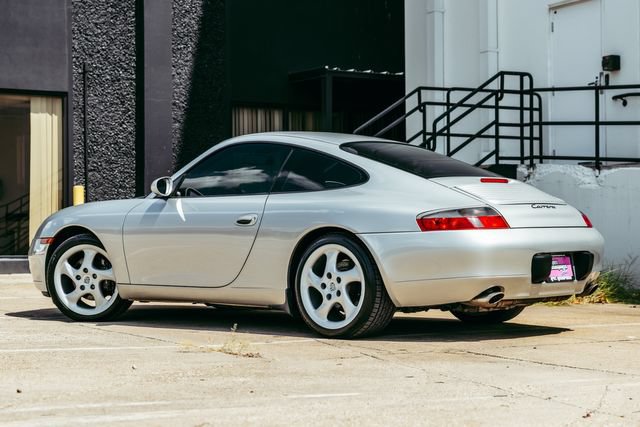 Used 2000 Porsche 911 Carrera RWD image 3