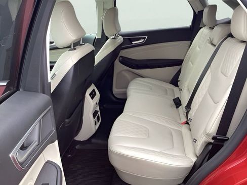 Used 2024 Ford Edge Titanium w/ Titanium Elite Package image 19