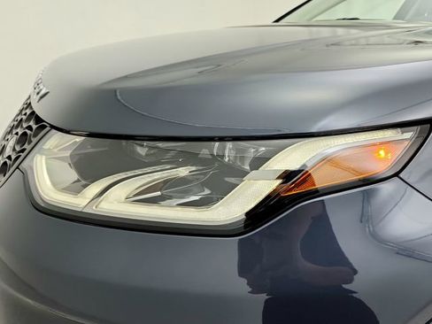 Certified 2025 Land Rover Discovery Sport S image 32