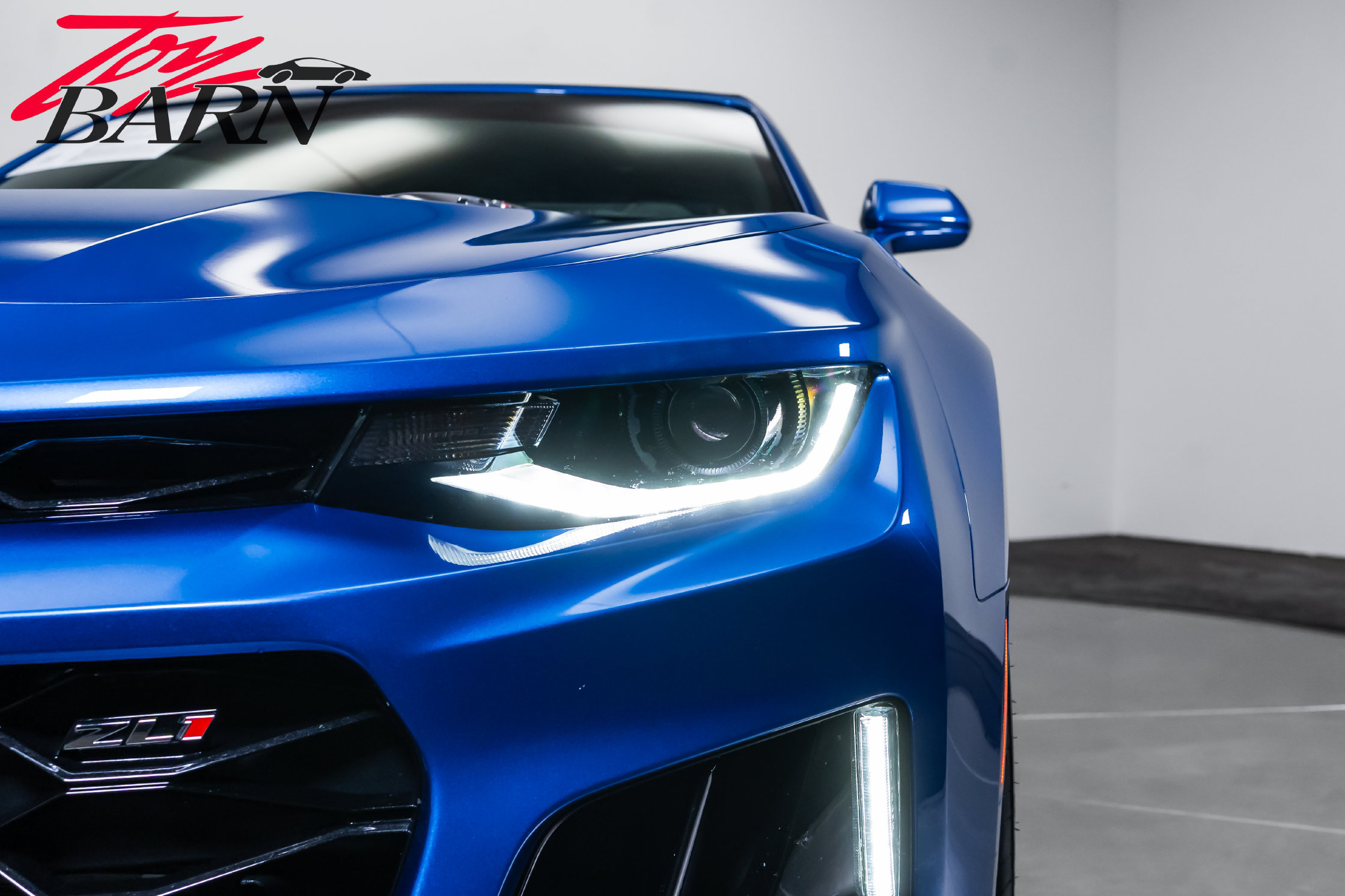 Used 2018 Chevrolet Camaro ZL1 RWD image 20