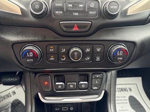Used 2018 GMC Terrain Denali w/ LPO, 'HIT The Road' Package AWD/4WD image 25
