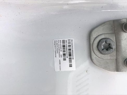 Used 2024 Chrysler Pacifica Touring-L image 28