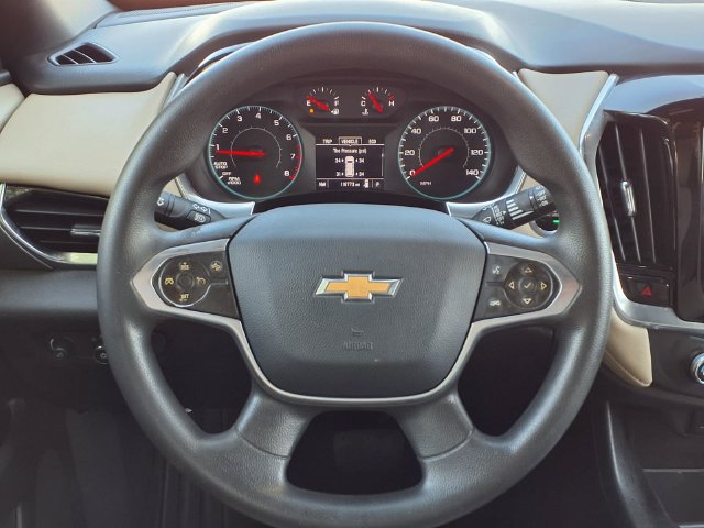 Used 2023 Chevrolet Traverse LS FWD image 20
