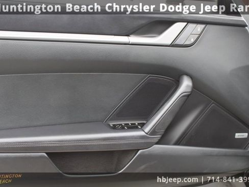 Used 2021 Porsche 911 Carrera w/ Premium Package image 15