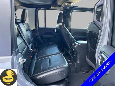 Used 2023 Jeep Wrangler Unlimited Sahara image 17