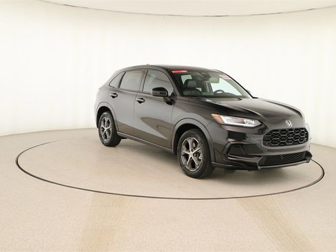 Used 2024 Honda HR-V EX-L image 10