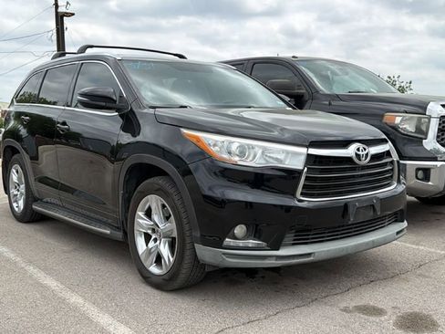 Used 2016 Toyota Highlander Limited image 3