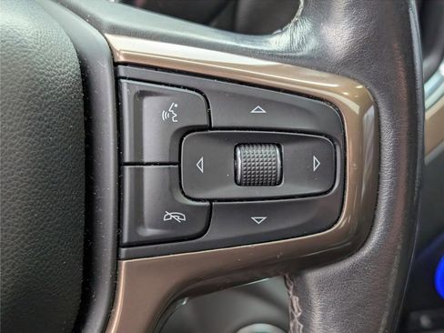 Used 2019 Chevrolet Silverado 1500 High Country w/ Technology Package image 25