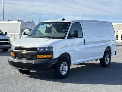 New 2025 Chevrolet Express 2500 w/ Driver Convenience Package image 16