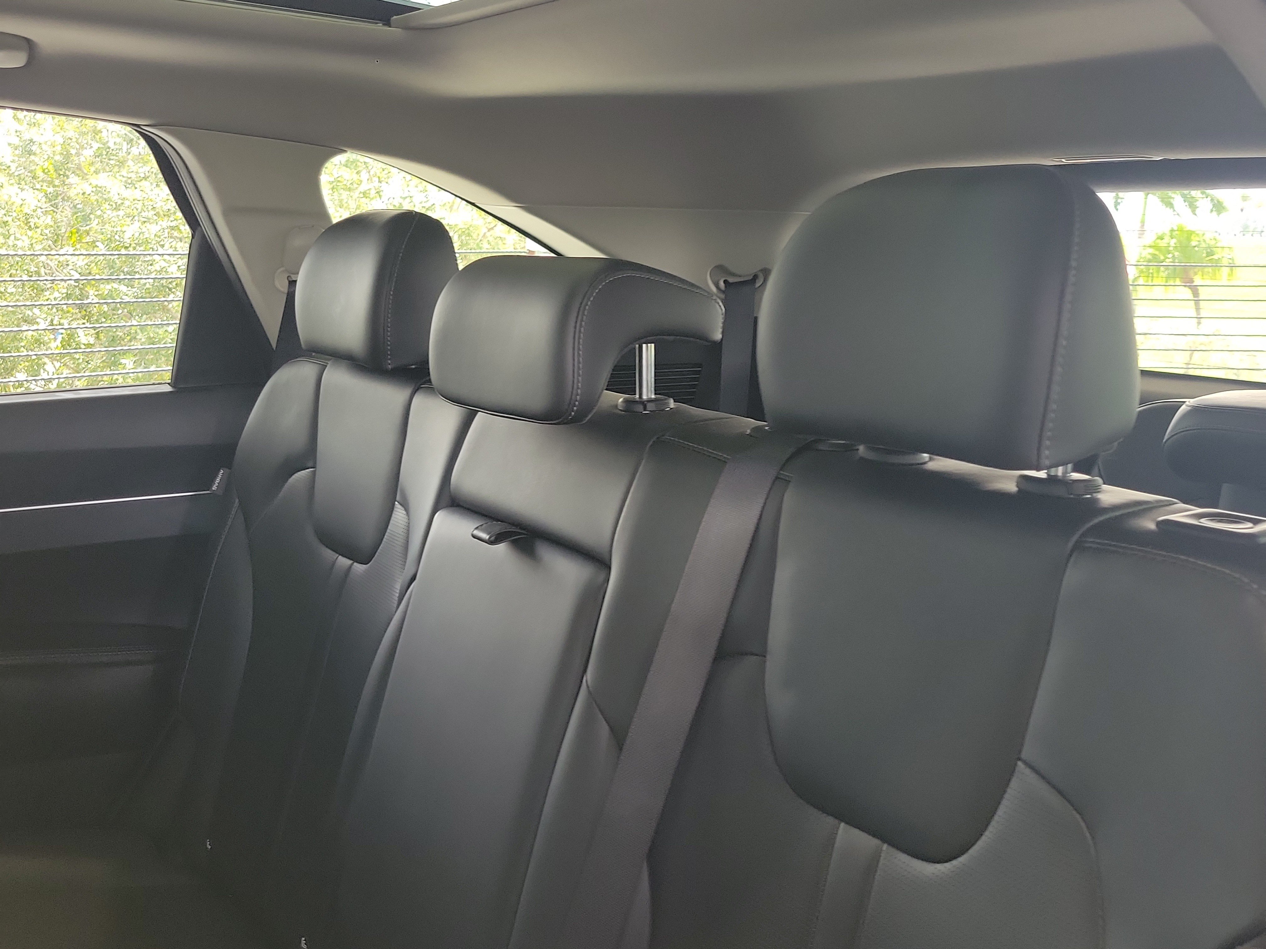 Used 2026 Kia Sorento S w/ S Panoramic Sunroof Package FWD image 8