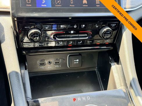 Certified 2023 Jeep Grand Cherokee L Limited w/ Luxury Tech Group II AWD/4WD image 19