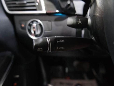 Used 2017 Mercedes-Benz GLS 550 4MATIC image 39