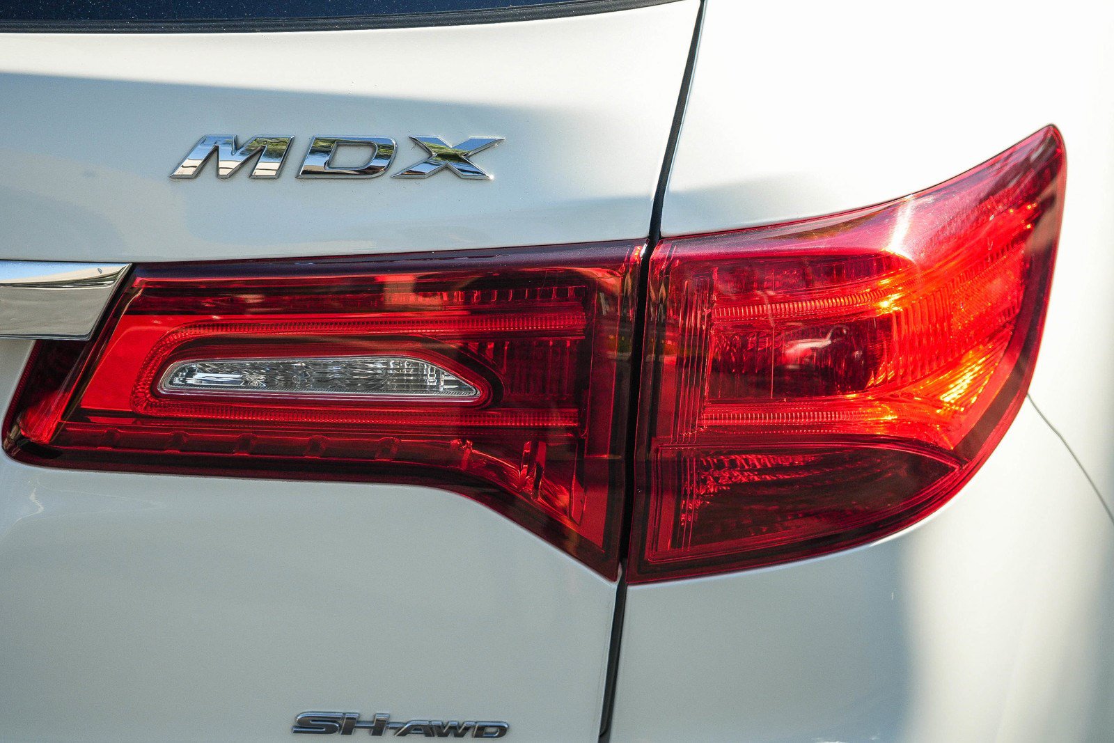 Used 2016 Acura MDX SH-AWD image 7