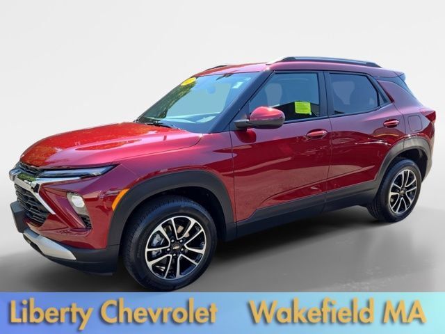 Used 2025 Chevrolet TrailBlazer LT w/ Convenience Package AWD/4WD image 8