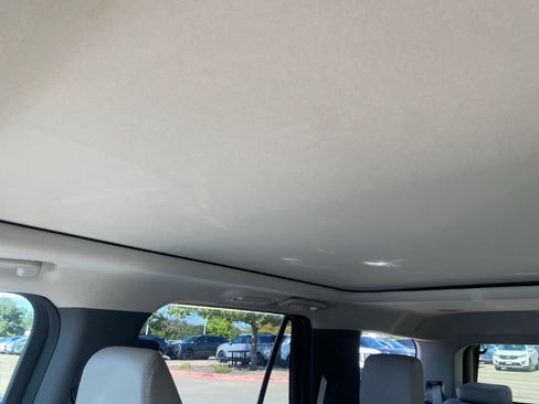Used 2021 Ford Expedition XLT RWD image 15