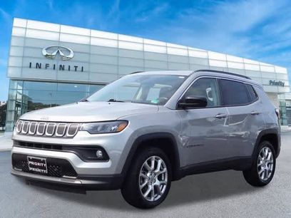 Used 2022 Jeep Compass Latitude w/ Sun and Sound Group