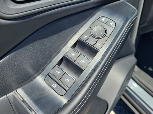Certified 2024 Nissan Rogue SL FWD image 11