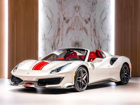 Used 2020 Ferrari 488 Pista Spider RWD image 1