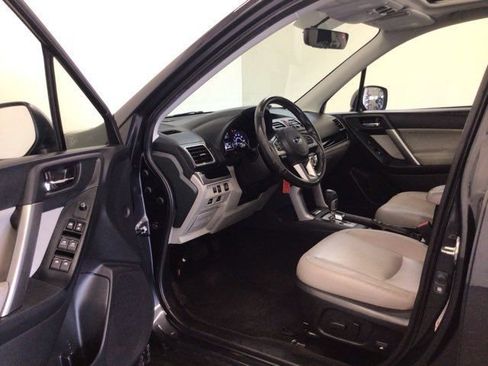 Used 2017 Subaru Forester 2.5i Limited AWD/4WD image 16