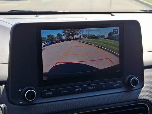 Used 2023 Hyundai Kona SEL AWD/4WD image 18