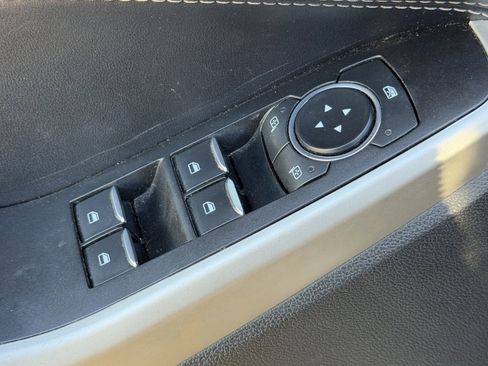 Used 2021 Ford Explorer XLT w/ Equipment Group 202A image 20