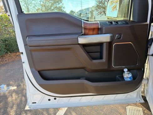 Used 2018 Ford F150 King Ranch w/ Equipment Group 601A Luxury image 10