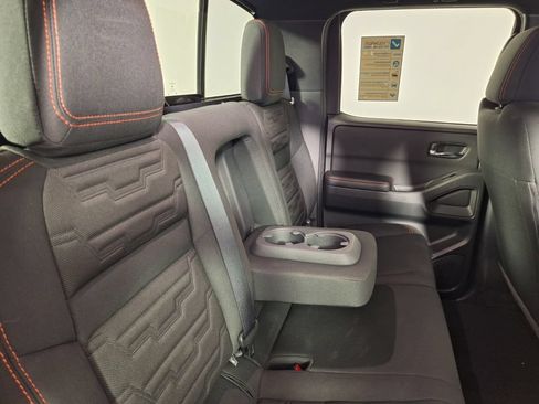 Used 2025 Nissan Frontier Pro-X RWD image 27