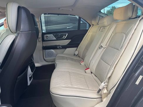 Used 2017 Lincoln Continental Black Label w/ Rear-seat Package image 6