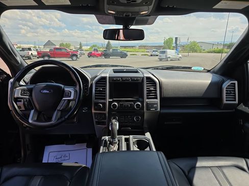 Used 2018 Ford F150 Platinum w/ Equipment Group 701A Luxury AWD/4WD image 15