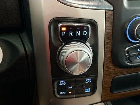 Used 2018 RAM 1500 Laramie w/ Convenience Group image 17