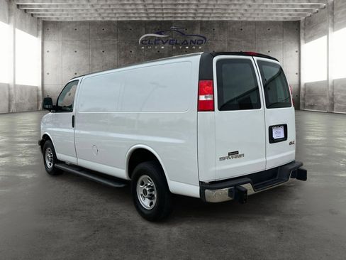Used 2018 GMC Savana 2500 w/ Driver Convenience Package image 5