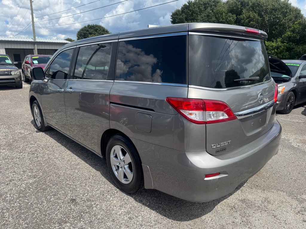 Used 2013 Nissan Quest SV FWD image 5