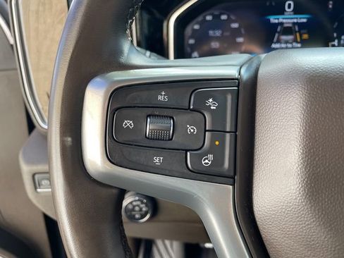 Used 2024 Chevrolet Silverado 2500 LTZ w/ LTZ Premium Package image 31