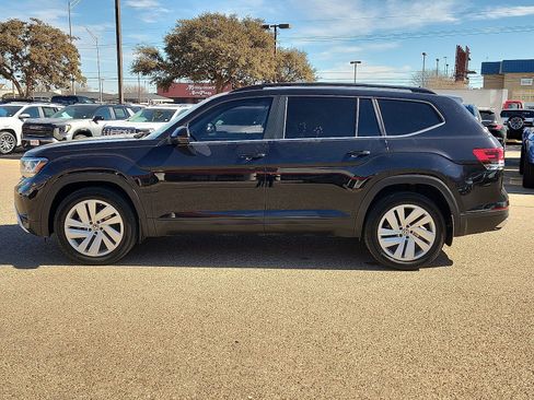 Used 2021 Volkswagen Atlas SE image 2