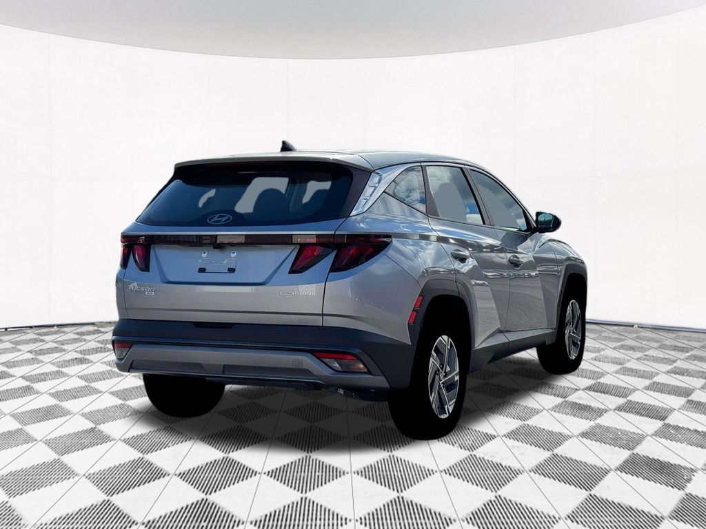New 2026 Hyundai Tucson Blue SE w/ Tow & Go Package AWD/4WD image 11