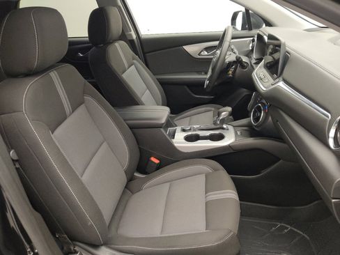 Used 2024 Chevrolet Blazer LT w/ Convenience Package FWD image 21