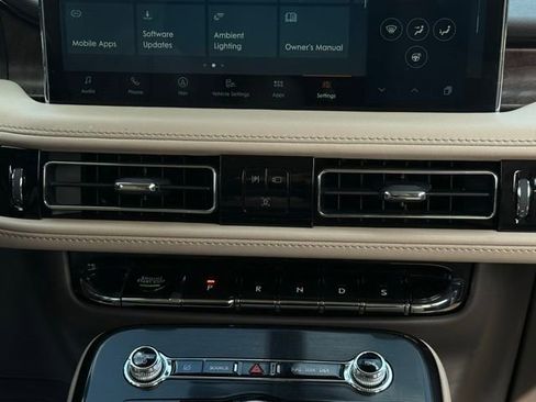 Used 2022 Lincoln Nautilus Reserve w/ Equipment Group 201A image 32