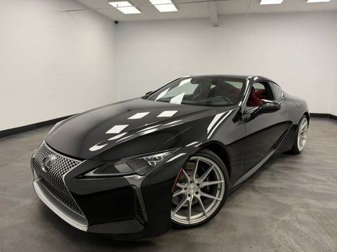 Used 2018 Lexus LC 500 Coupe w/ Sport Package RWD image 3