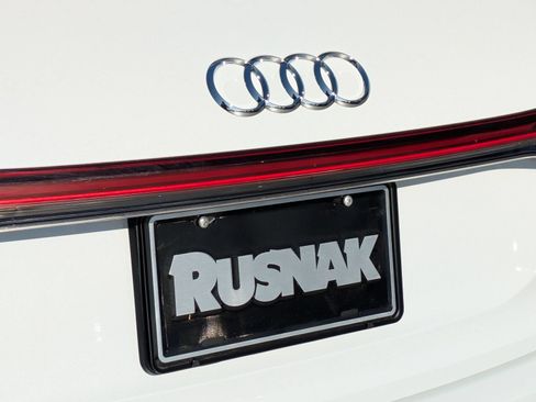 Used 2025 Audi Q4 e-tron Premium w/ Convenience Package AWD/4WD image 19